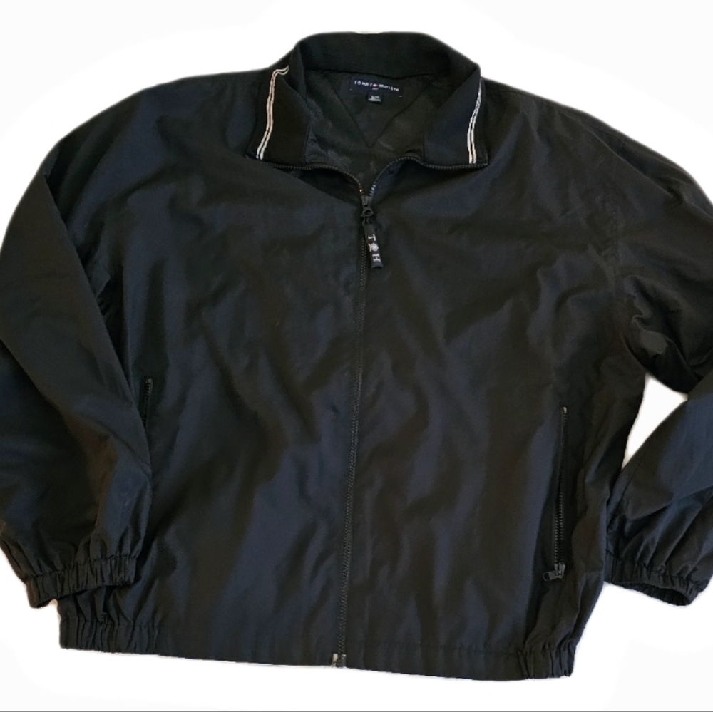 TOMMY GOLF WINDBREAKER- BLACK